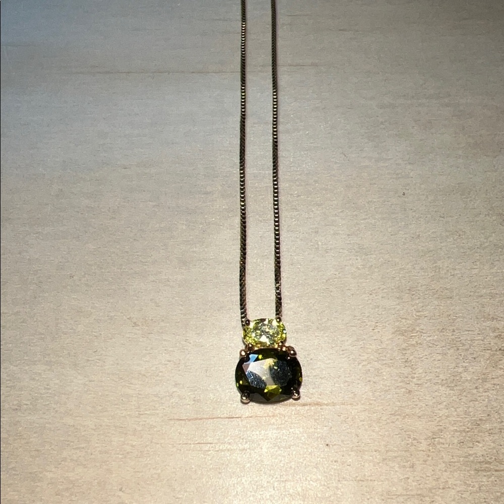 Elegant Green and Gold Pendant Necklace 24k over Sterling Silver 18 in chain